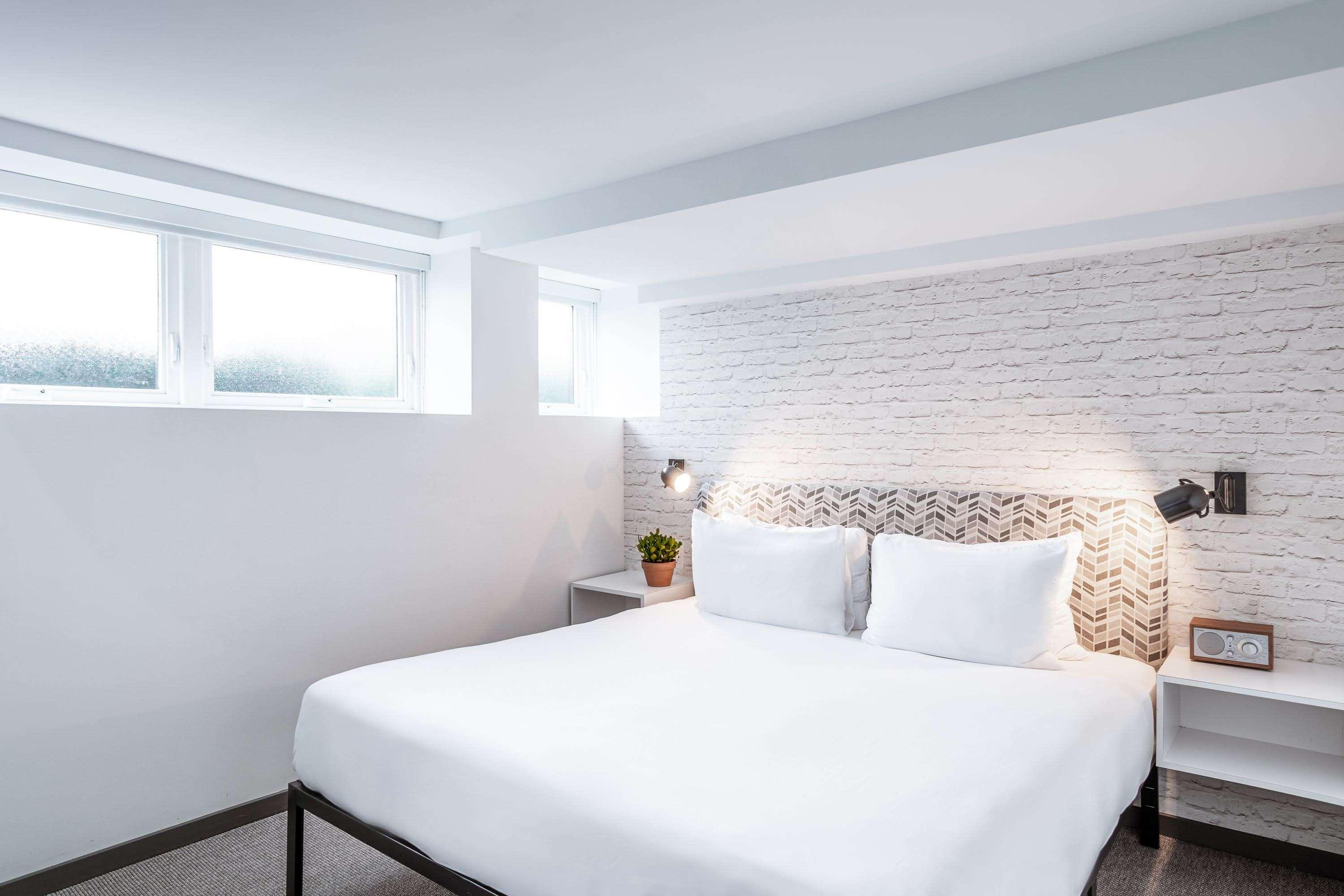 Hotel Hive Hotel 3*
