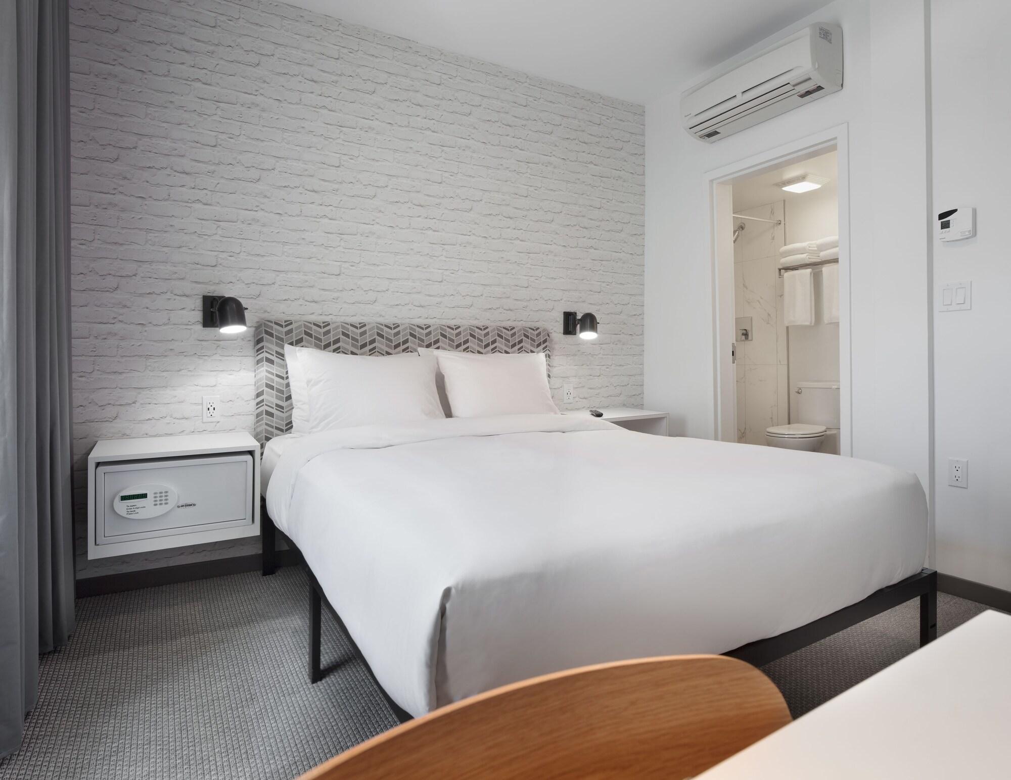 Hotel Hotel Hive 3*